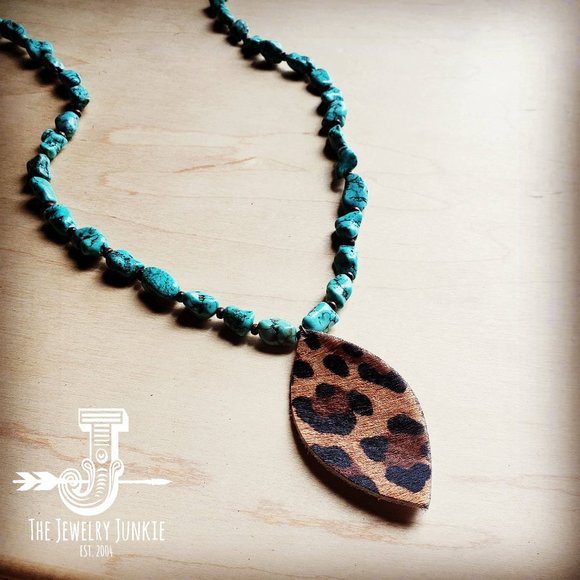 Jewelry - Boho Turquoise Nugget Necklace w Leopard Pendant